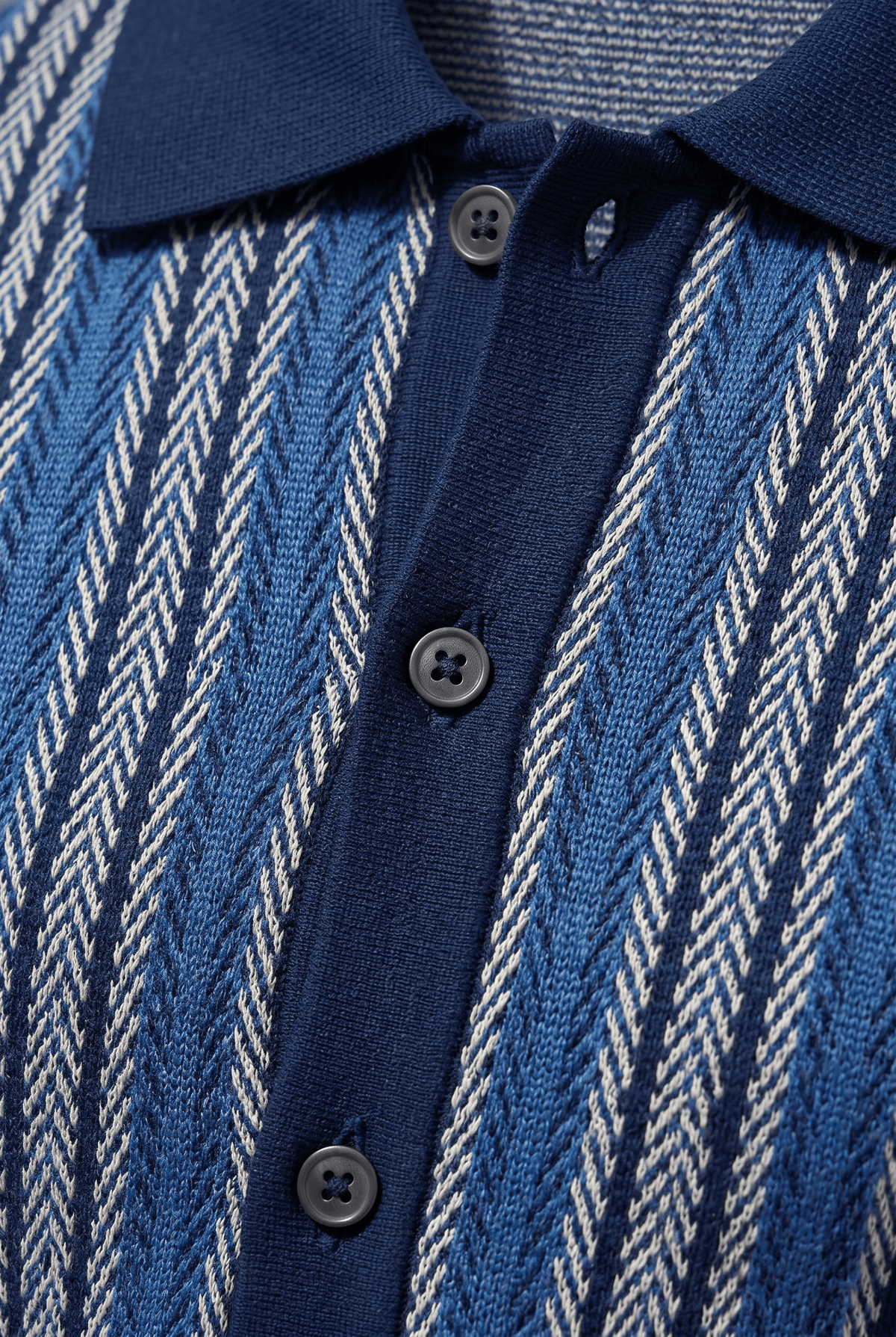 Men’s Collared Short Sleeve Button Up Striped Shirt | Ribbed Hem