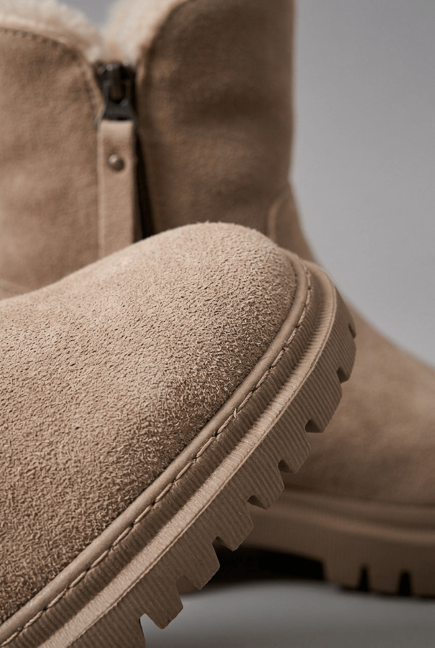 Women's Faux Fur Lined Ankle Boots | Chunky Sole & Side Zip
